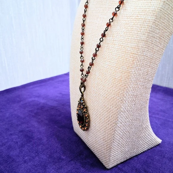 Vintage Avon Victorian Revival Necklace Honey Amber Toned Stone Teardrop Beaded - Picture 4 of 17